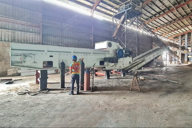 フィリピンにおけるココナッツ殻リサイクルプロジェクト用ドラムチッパー