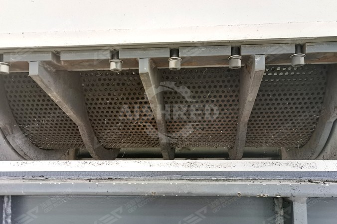 タイヤワイヤー分離機